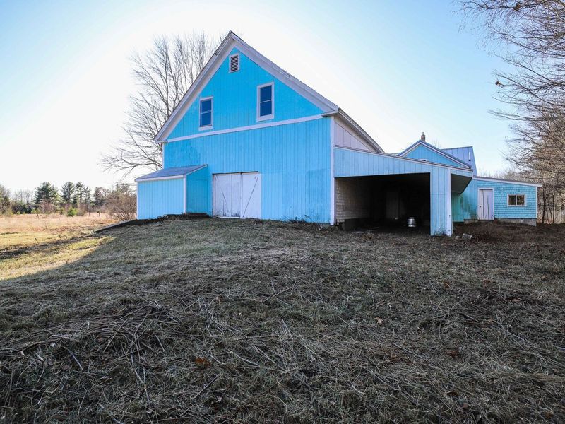 431 Clarks Mills Road, Dayton, ME 04005 ListReports