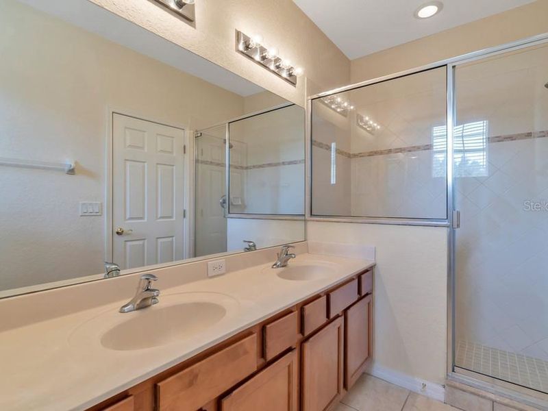 3900 Claybrook Drive, Wesley Chapel, FL 33544 ListReports