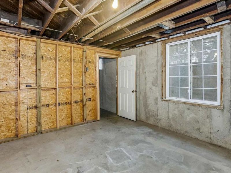 15515 Northwest 100th Street, Whitewater, KS 67154 ListReports