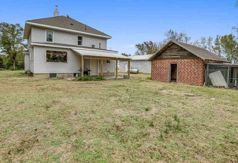 15515 Northwest 100th Street, Whitewater, KS 67154 ListReports