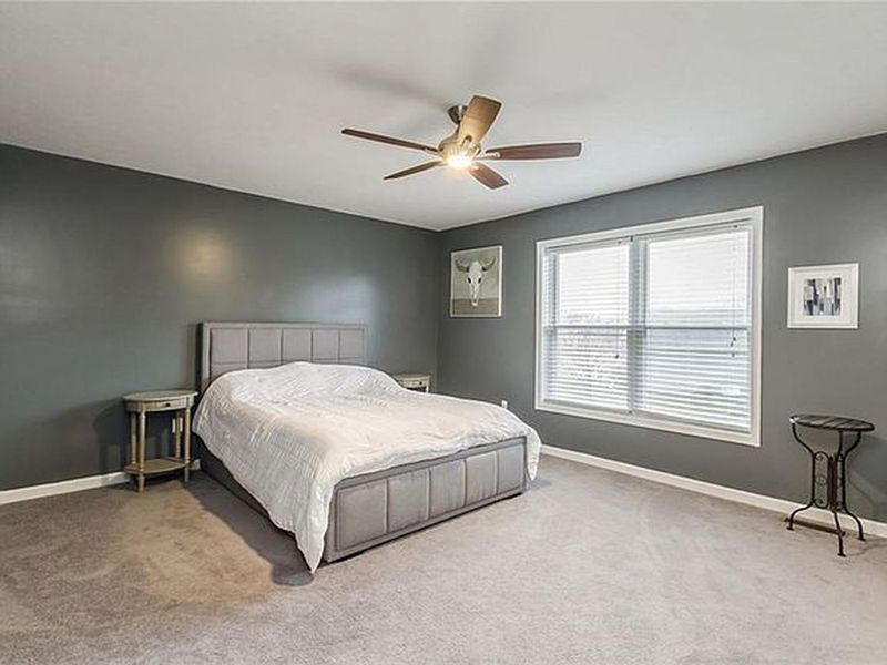 922 Shoemaker Road, ster, NY 14580 ListReports