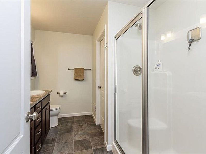 922 Shoemaker Road, ster, NY 14580 ListReports