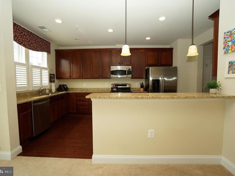 7674 Maple Lawn Blvd 52, Fulton MD 20759 ListReports