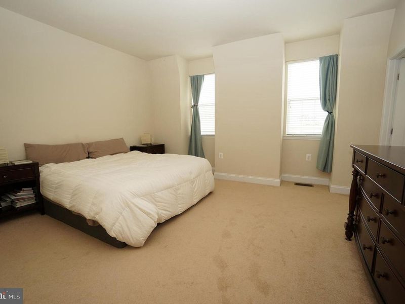 7674 Maple Lawn Blvd 52, Fulton MD 20759 ListReports