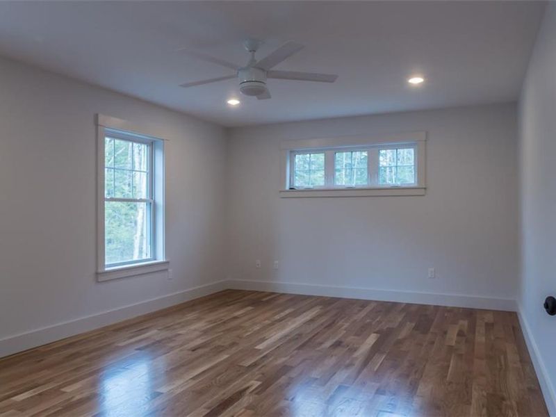 78 Lakeside Drive, Windham, ME 04062 ListReports