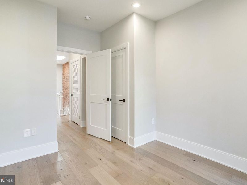 1437 Monroe Street Nw, Washington, DC 20010 ListReports