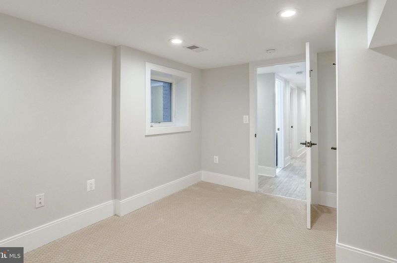 1437 Monroe Street Nw, Washington, DC 20010 ListReports