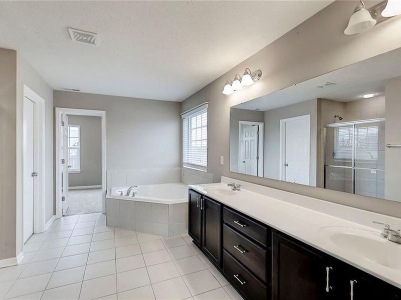 4371 Hickory Stick Row, Greenwood, IN 46143 ListReports