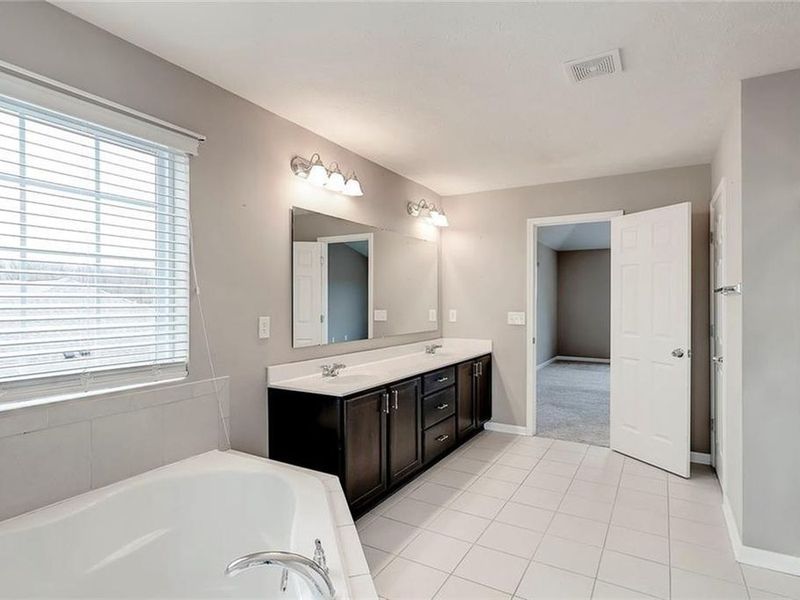 4371 Hickory Stick Row, Greenwood, IN 46143 ListReports