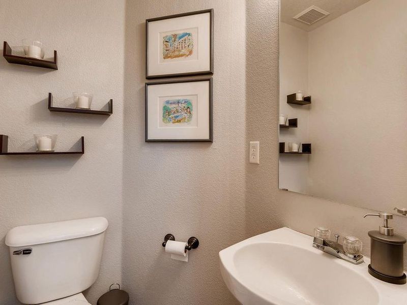 1135 South Alton Court Denver CO 80247 ListReports