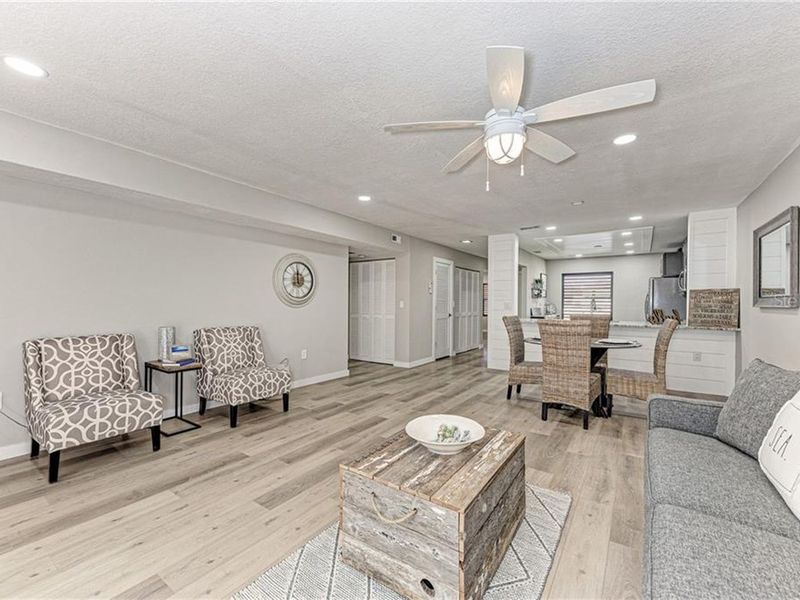 310 Spring Lakes Boulevard, Bradenton, FL 34210 ListReports