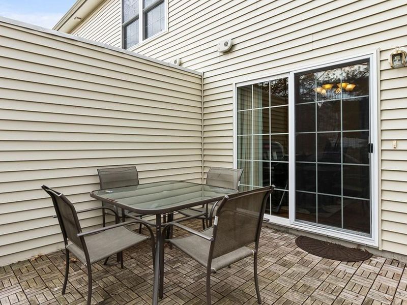 40 Mckenna Dr Unit 40, Billerica, MA 01862 ListReports