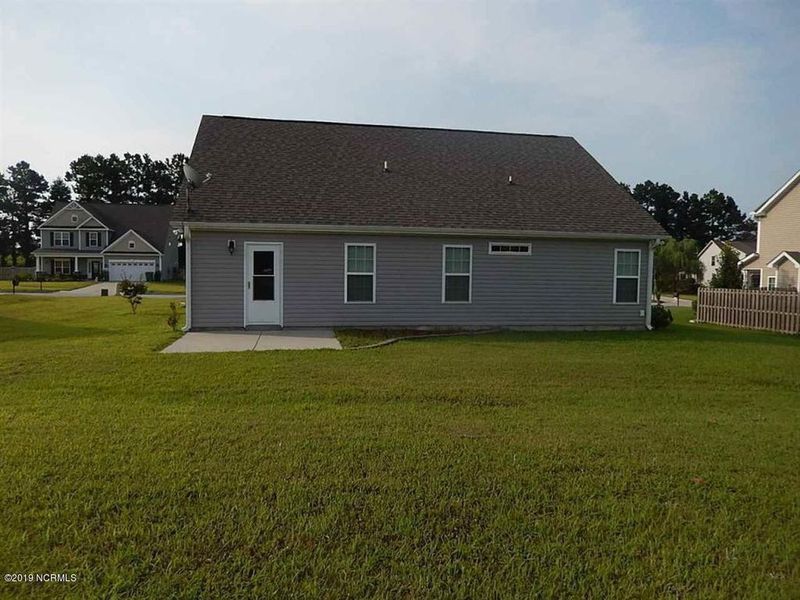 216 Maidstone Drive, Richlands, NC 28574 ListReports