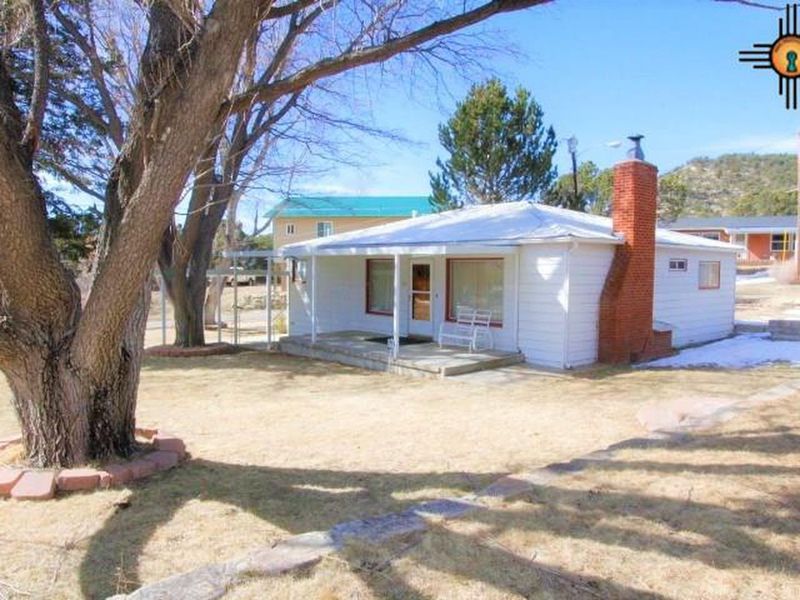 836 Park Hill St, Raton, NM 87740 ListReports