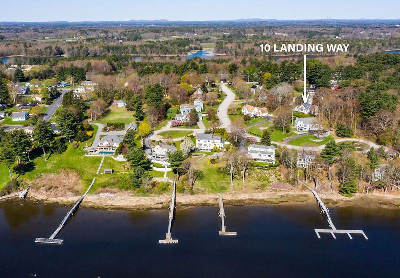 10 Landing Way, Dover, NH 03820 ListReports