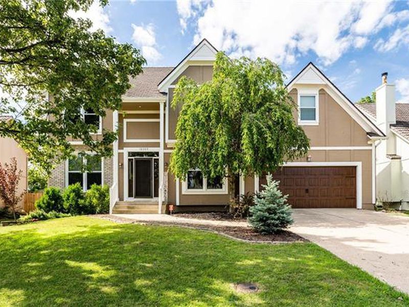 10309 W 131st Street, Overland Park, KS 66213 ListReports