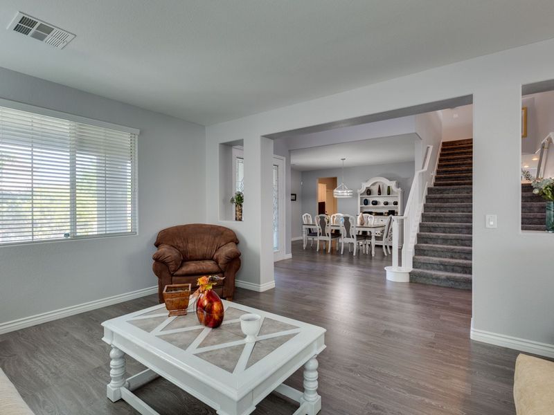 8608 Melissa Meadows Street, Las Vegas, NV 89131 ListReports