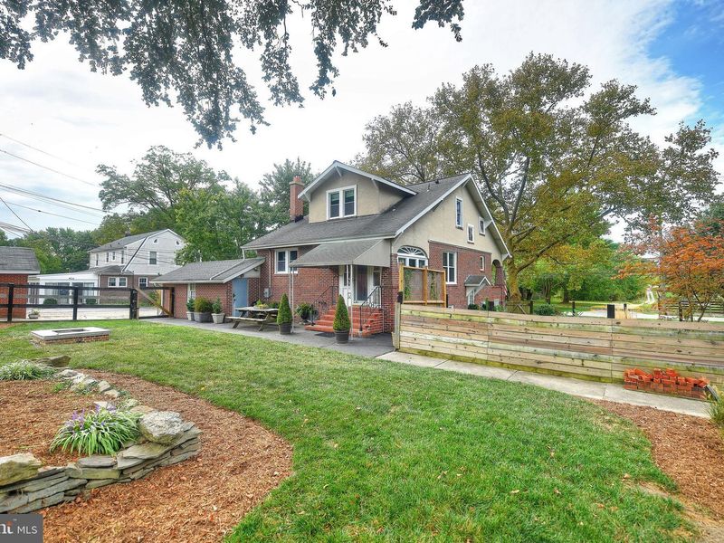 4262 Chapel Road, Perry Hall, MD 21128 ListReports