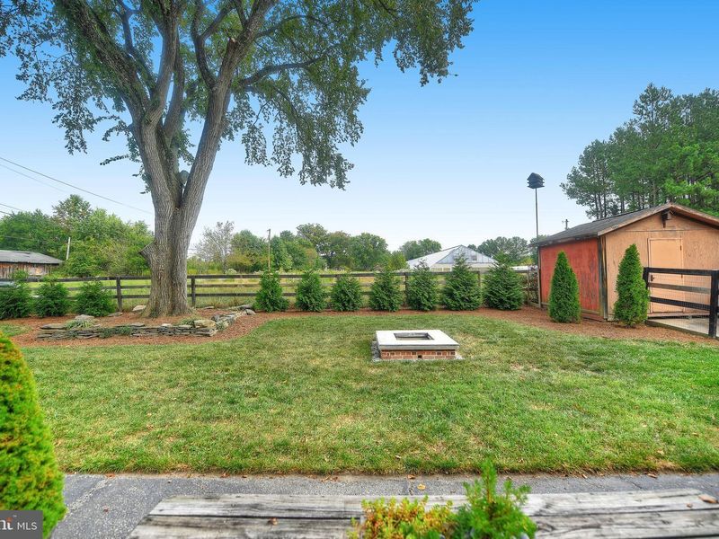 4262 Chapel Road, Perry Hall, MD 21128 ListReports