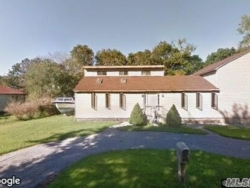 130 Bayview Drive, Mastic Beach, NY 11951 ListReports