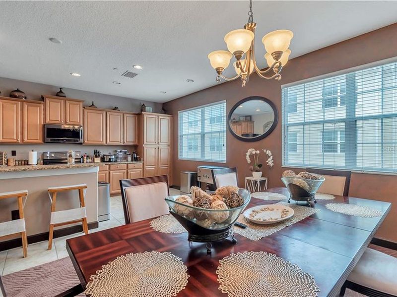 10144 Arbor Run Drive 118, Tampa, FL 33647 ListReports