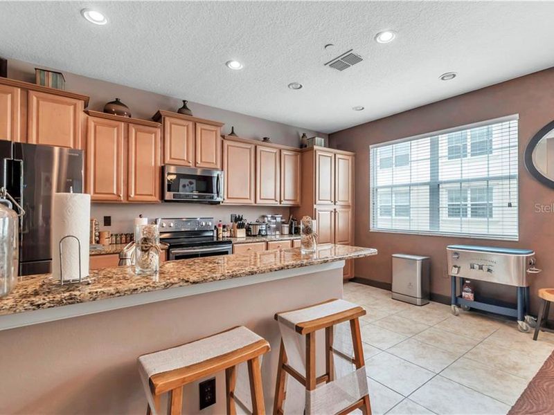 10144 Arbor Run Drive 118, Tampa, FL 33647 ListReports