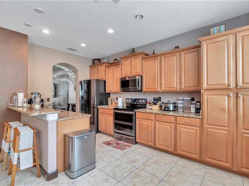 10144 Arbor Run Drive 118, Tampa, FL 33647 ListReports