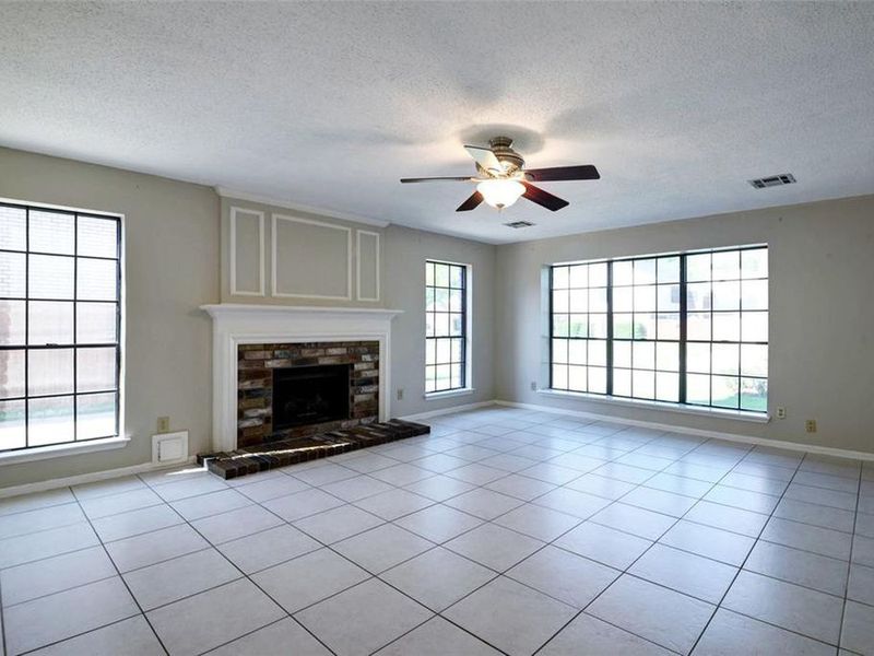 8611 Rocky Valley Drive, Houston, TX 77083 ListReports