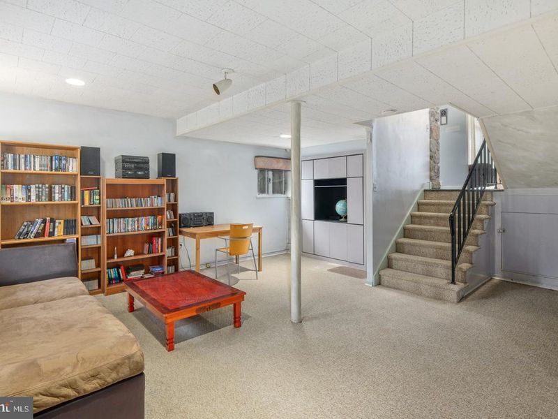 1315 Church Road, Wyncote, PA 19095 ListReports