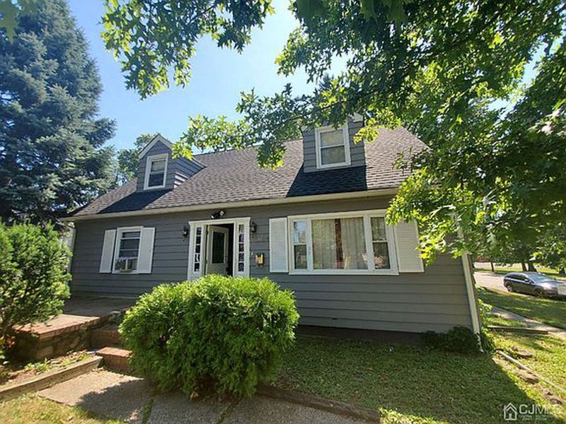 1065 Green Street, Iselin, NJ 08830 ListReports