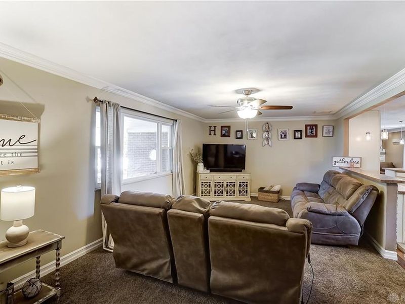 10764 Frederick Pike, Vandalia, OH, 45377 ListReports