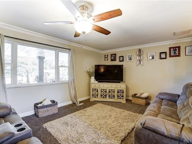 10764 Frederick Pike, Vandalia, OH, 45377 ListReports