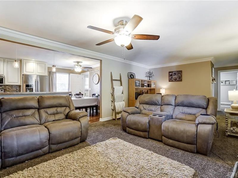 10764 Frederick Pike, Vandalia, OH, 45377 ListReports