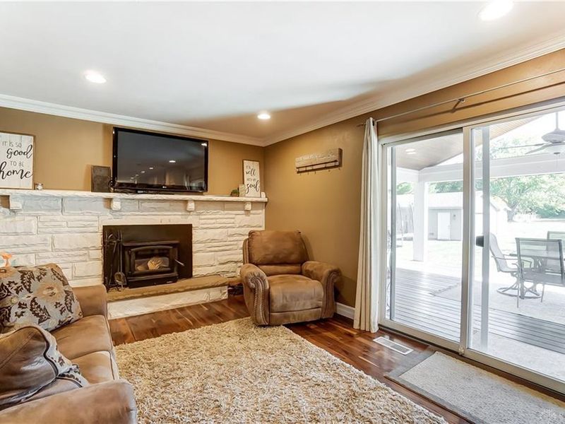 10764 Frederick Pike, Vandalia, OH, 45377 ListReports