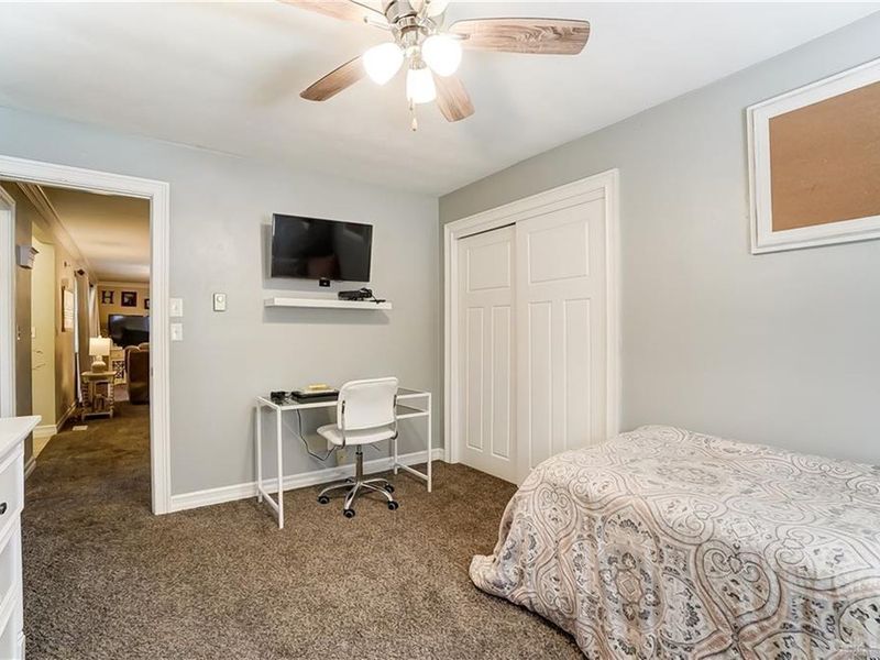 10764 Frederick Pike, Vandalia, OH, 45377 ListReports