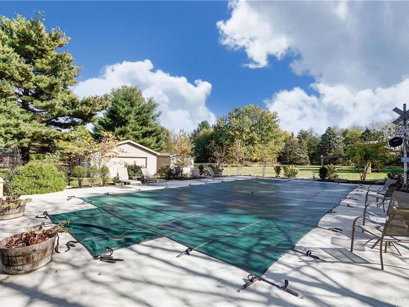 10764 Frederick Pike, Vandalia, OH, 45377 ListReports