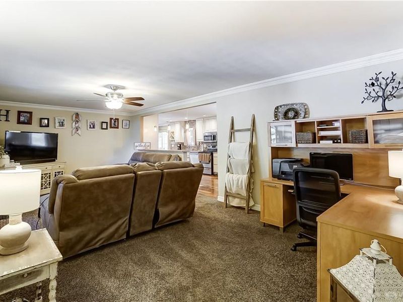 10764 Frederick Pike, Vandalia, OH, 45377 ListReports