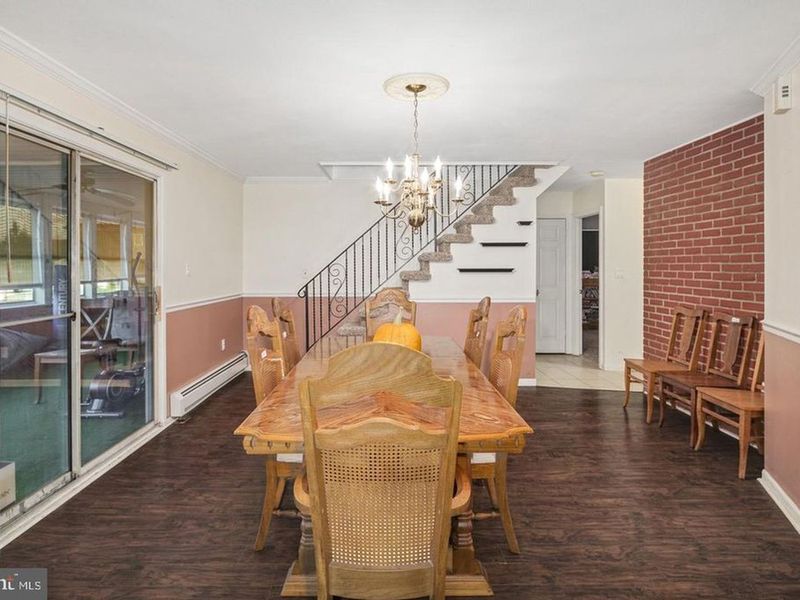 31 Red Cedar Drive, Levittown, PA 19055 ListReports