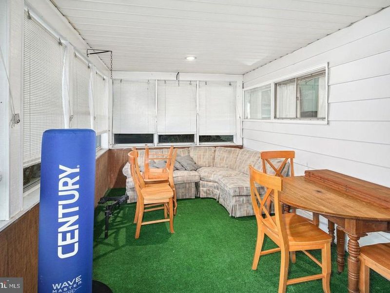 31 Red Cedar Drive, Levittown, PA 19055 ListReports