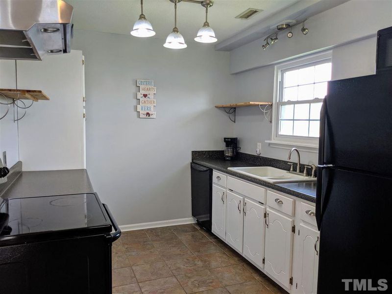 991 Pikeville Princeton Road, Pikeville, NC 27863 ListReports