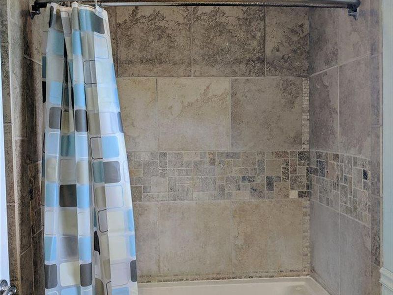 991 Pikeville Princeton Road, Pikeville, NC 27863 ListReports