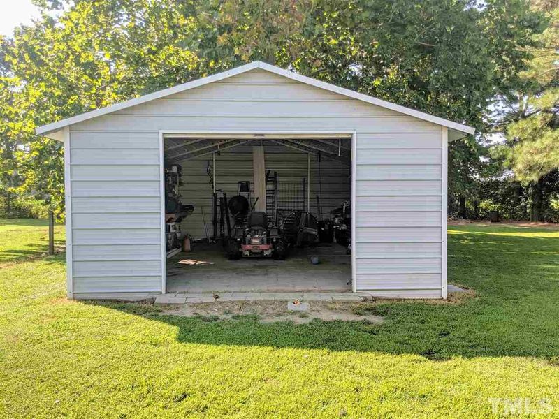 991 Pikeville Princeton Road, Pikeville, NC 27863 ListReports