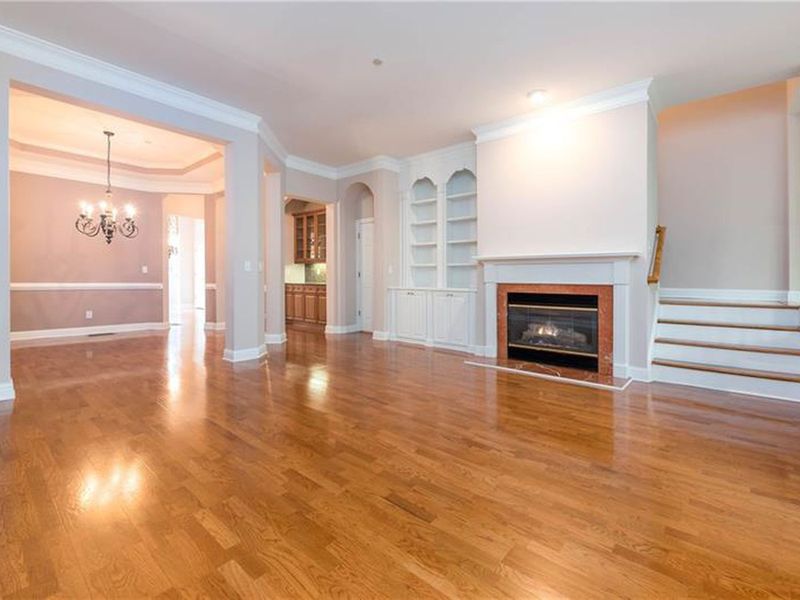 198 McLaren Gates Drive, Marietta, GA 30060 ListReports
