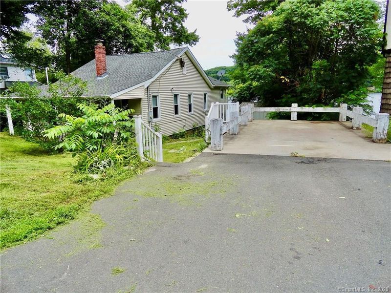 356 Lake Plymouth Boulevard, Plymouth, CT, 06782 ListReports