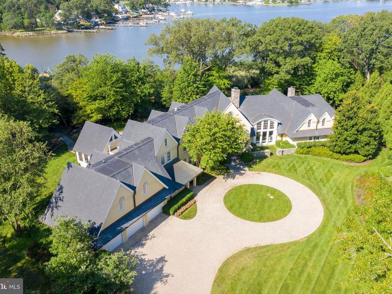 8172 Pinehurst Harbour Way, Pasadena, MD 21122 ListReports