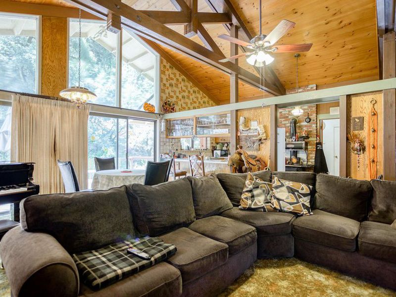 17103 Trinity Mountain Road, French Gulch, CA 96033 ListReports