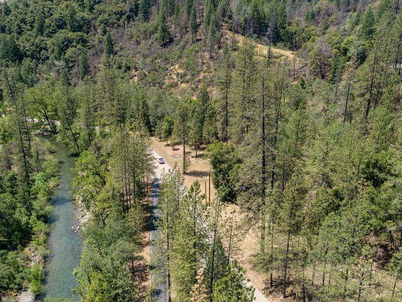 17103 Trinity Mountain Road, French Gulch, CA 96033 ListReports