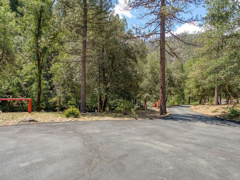 17103 Trinity Mountain Road, French Gulch, CA 96033 ListReports