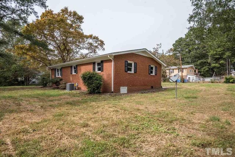House image 21 for 5606 Laurel Crest Drive, Durham, NC 27712