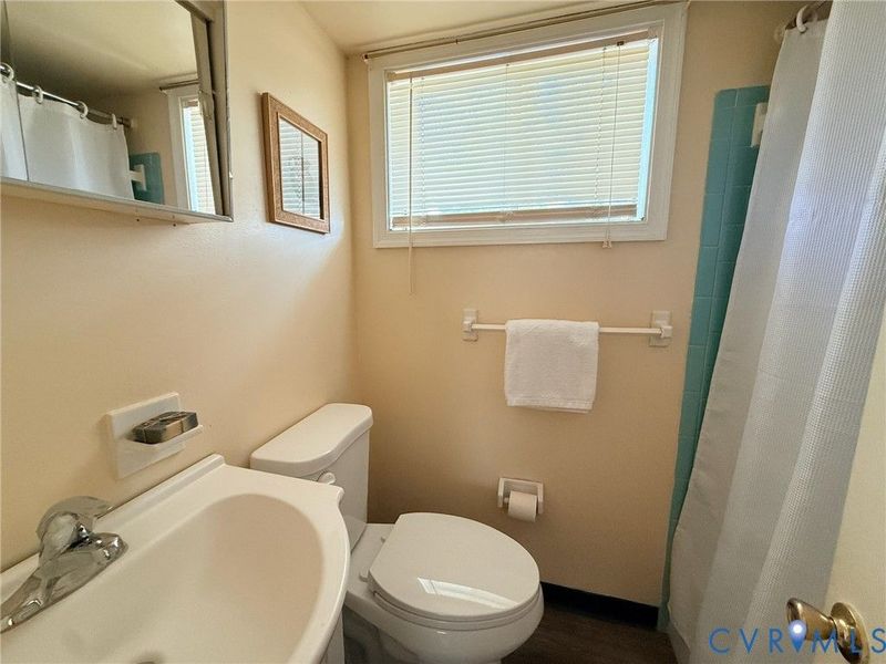 House image 10 for 6401 Lythgoe Avenue, North Chesterfield, VA 23234